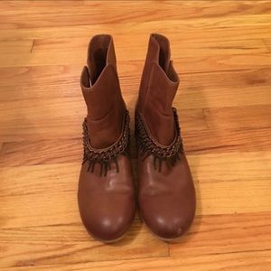Kenneth Cole leather boots